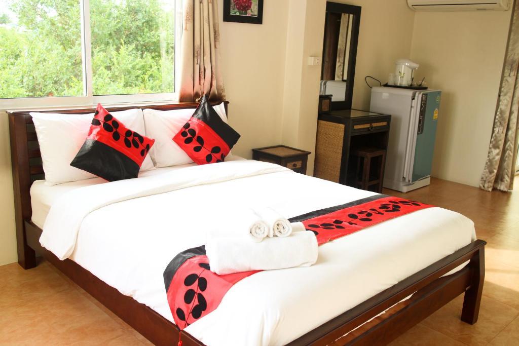Spa Guest House Jomtien Beach Oda fotoğraf